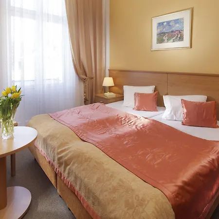 Savoy & Hotel Františkovy Lázně