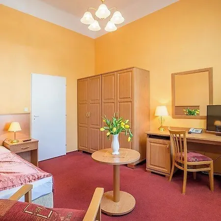 Отель Savoy &