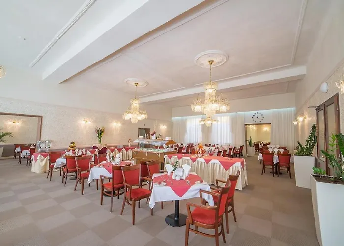 Szálloda Savoy &